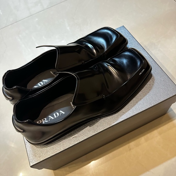 PRADA RAZOR BRUSHED LEATHER LOAFERS SS24 - Picture 5 of 12
